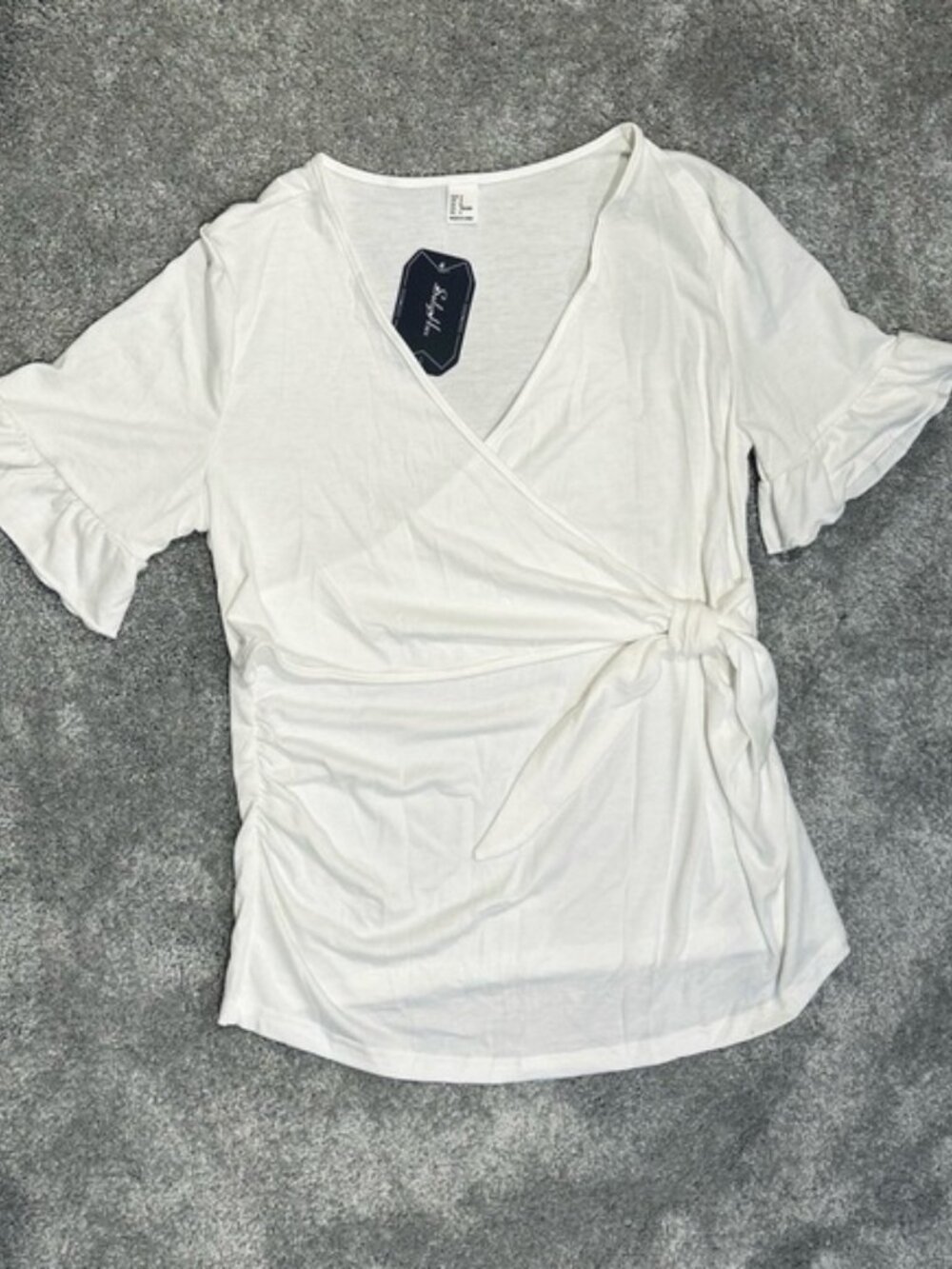 Soly Hux White Wrap Top Women’s Size Small Tie Front V-Neck Ruffle Sleeve NWT